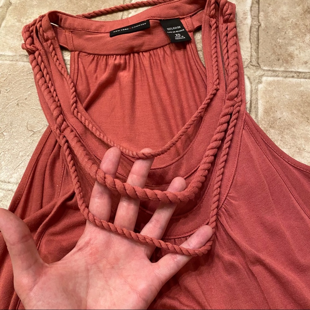 New York & Company | tank top - Picture 2 of 6